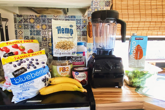 Ingredients to create a healthy and delicious vegan breakfast smoothie